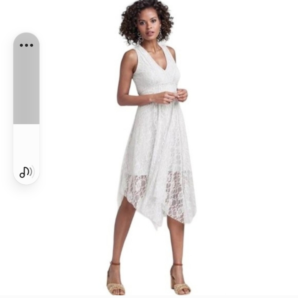 VENUS Lace Hankerchief Dress